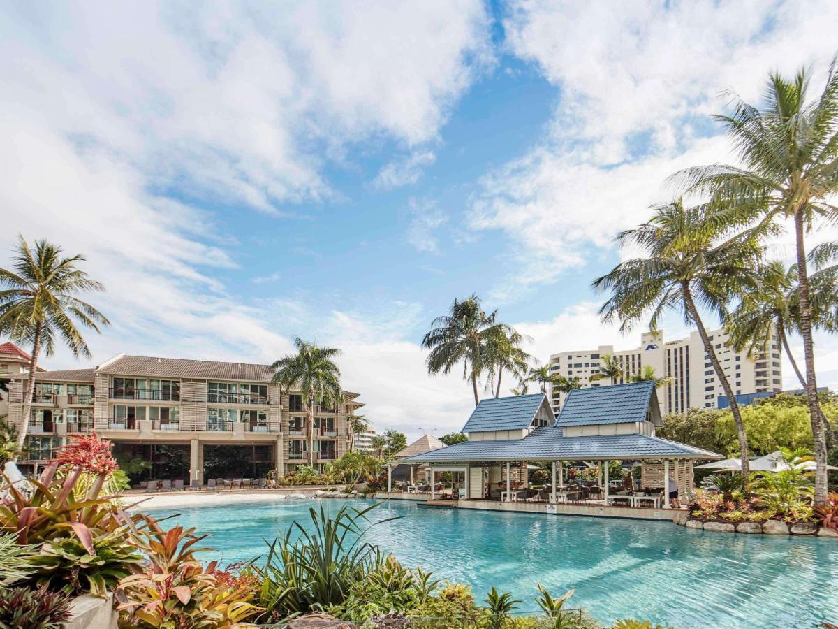 Novotel Cairns Oasis Resort Exteriör bild