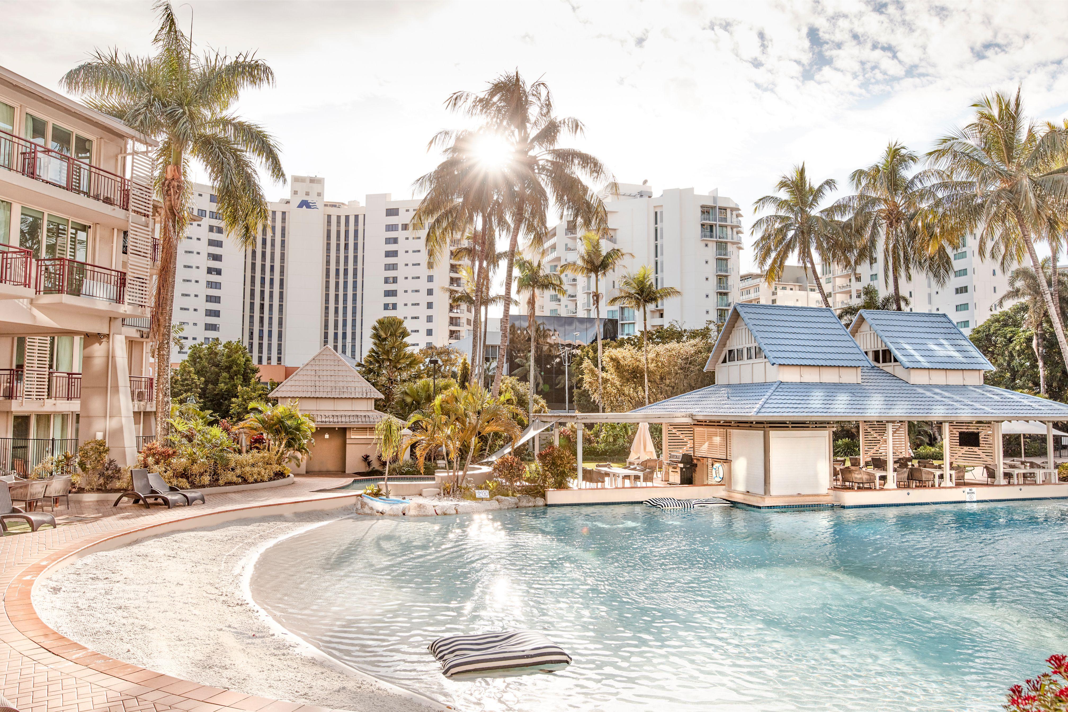 Novotel Cairns Oasis Resort Exteriör bild