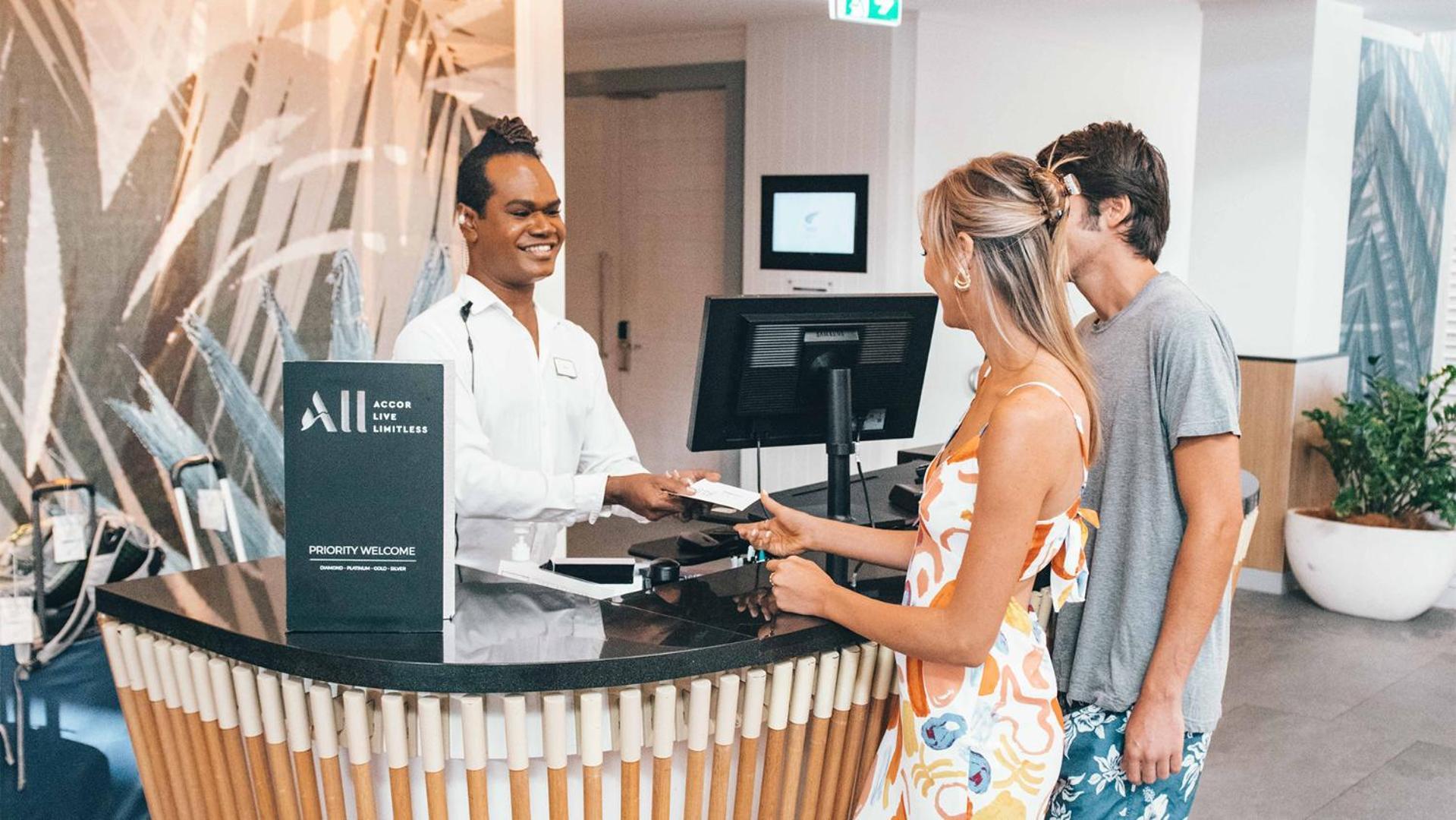 Novotel Cairns Oasis Resort Exteriör bild