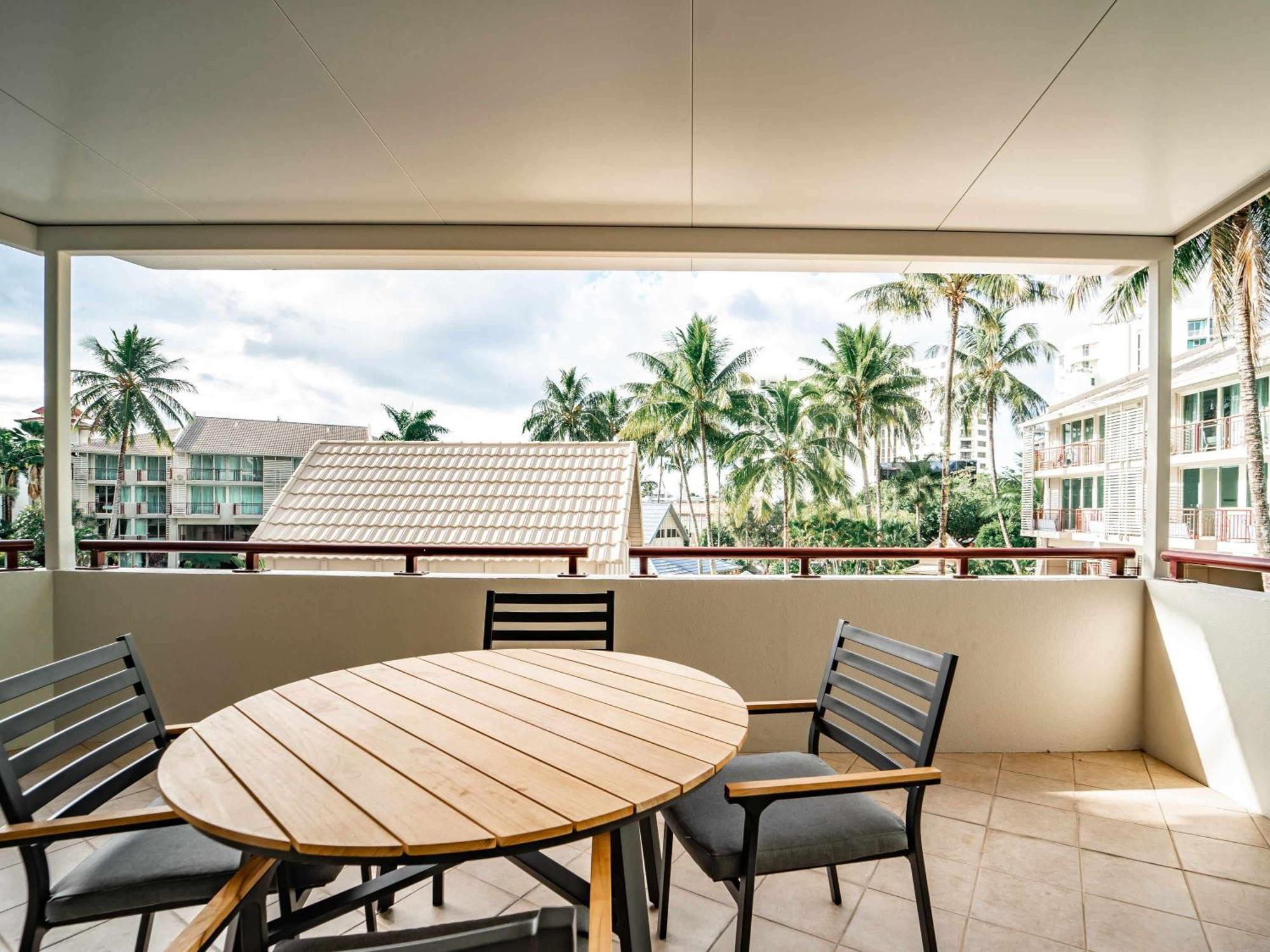Novotel Cairns Oasis Resort Exteriör bild