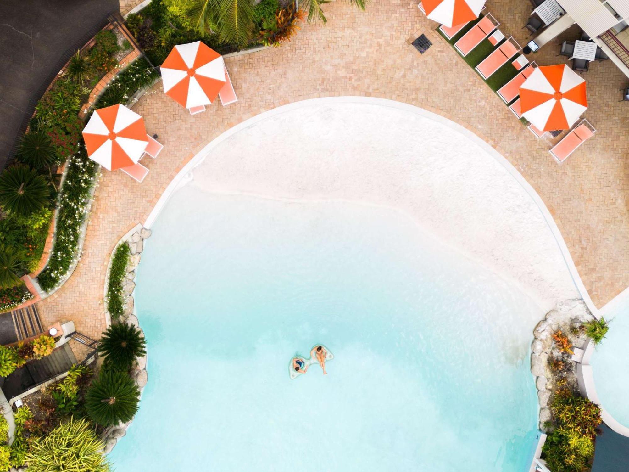 Novotel Cairns Oasis Resort Exteriör bild